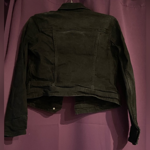 Jean jacket - Picture 2 of 2